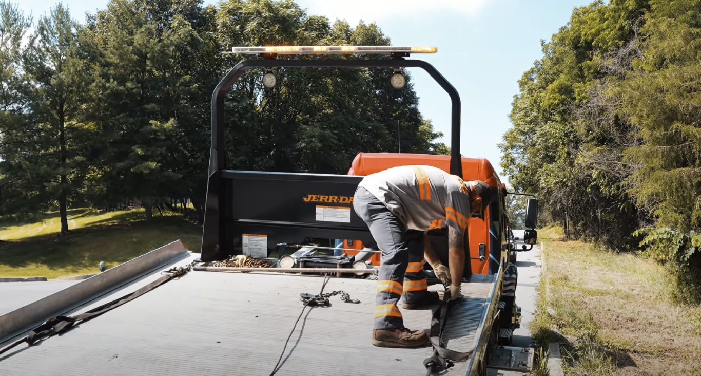 Flatbed Towing service in Pico Rivera, CA