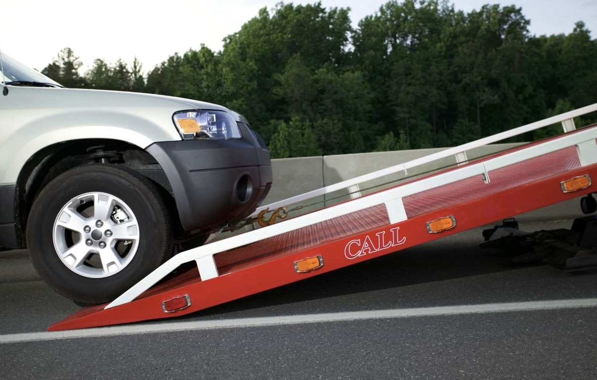 Heavy-Duty Towing service in Pico Rivera, CA